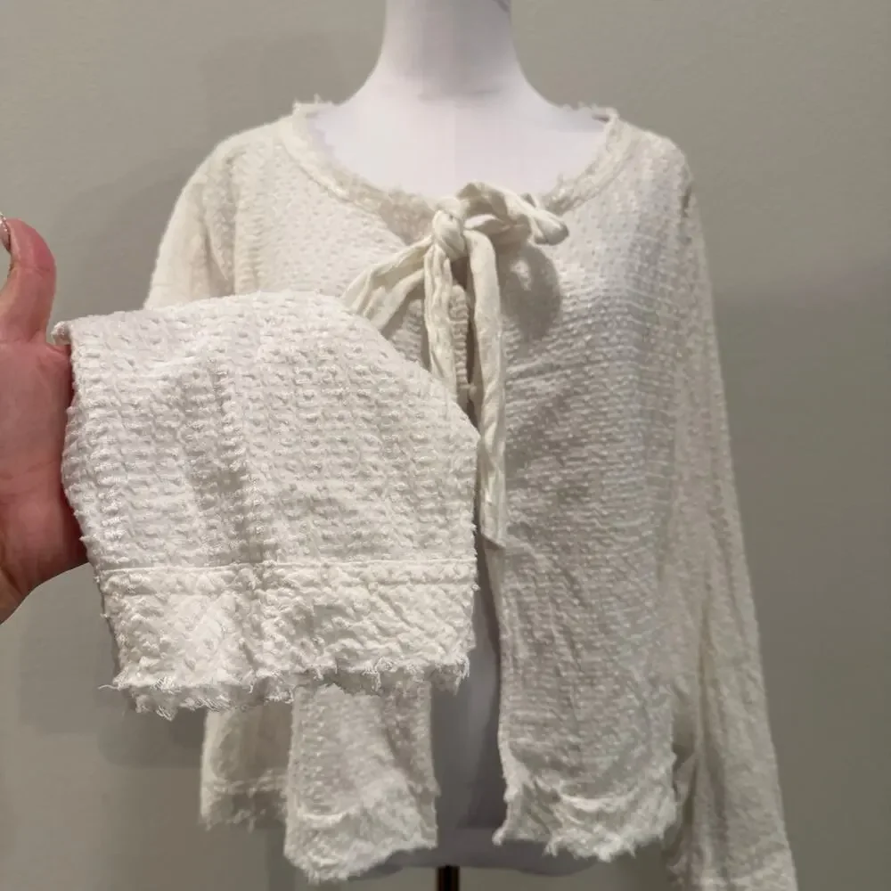 Free People Walkin In Hueco Crop Oversized Tie Button Back Top Medium Boho Ivory